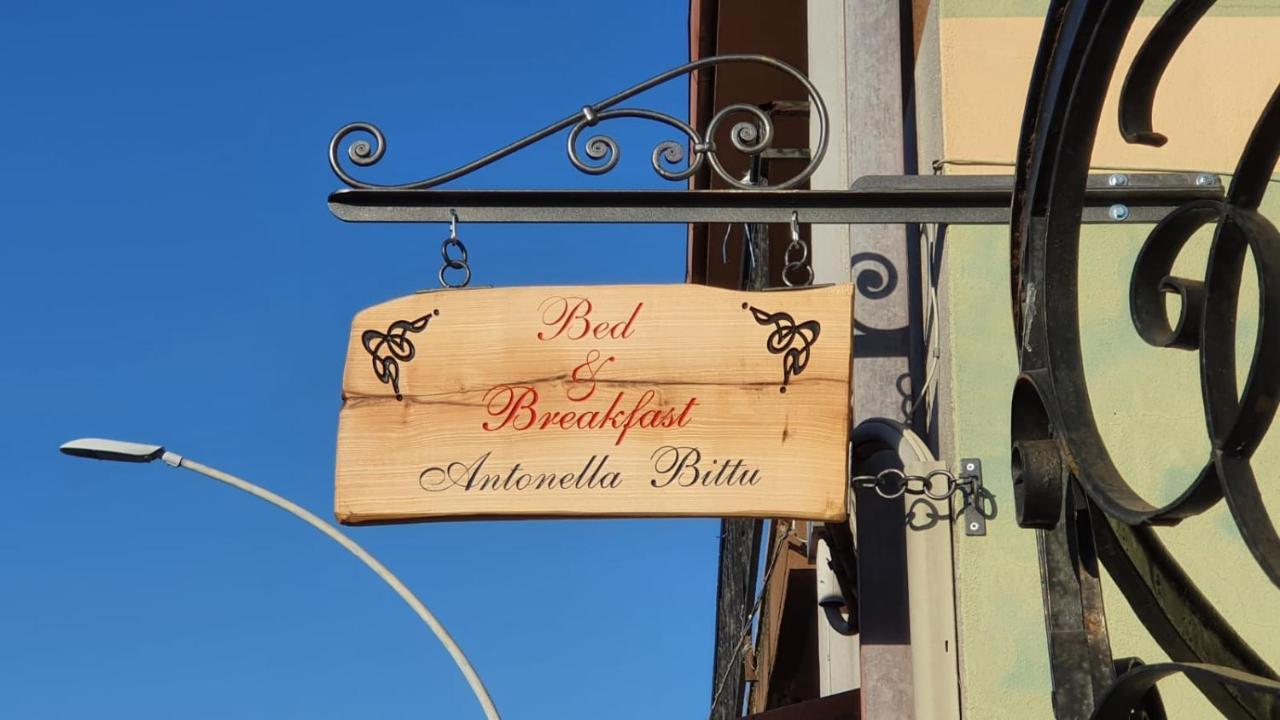B&B Da Antonella Samugheo Екстериор снимка